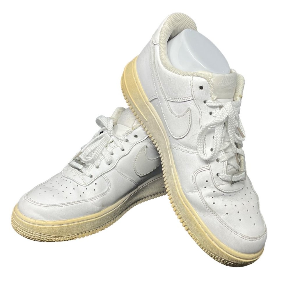 Nike Air Force 1 White Mens Sneakers Size 8 Low Top Classic Authentic Casual